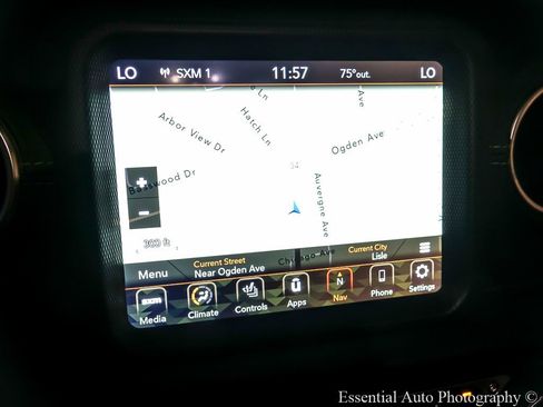 Used 2022 Jeep Wrangler Unlimited Sahara w/ Cold Weather Group AWD/4WD image 19