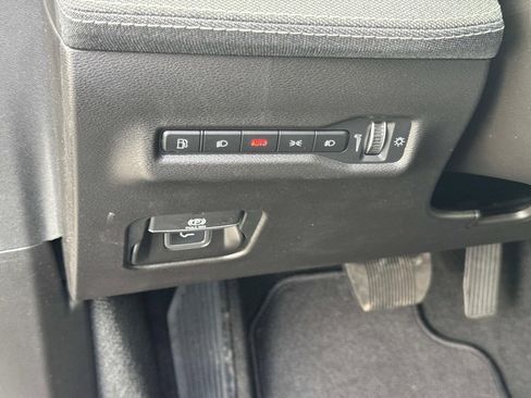 New 2026 Jeep Cherokee Laredo image 24