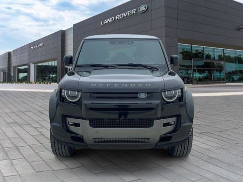 New 2026 Land Rover Defender 110 V8 AWD/4WD image 8