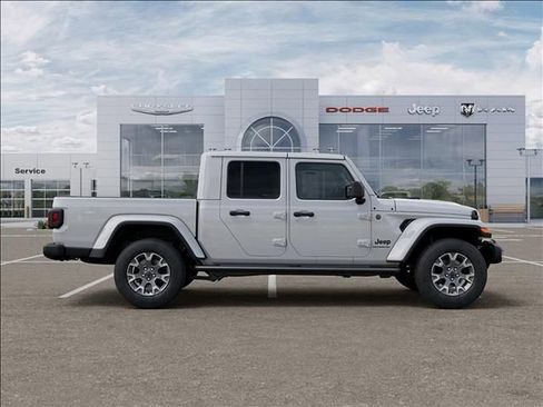 New 2026 Jeep Gladiator Sport AWD/4WD image 21