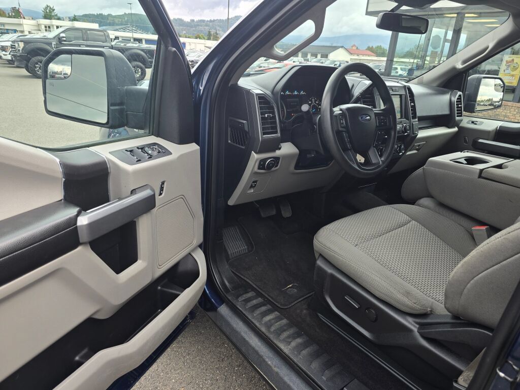 Used 2019 Ford F150 XLT w/ Heavy-Duty Payload Package AWD/4WD image 19