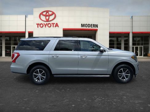 Used 2019 Ford Expedition Max XLT AWD/4WD image 4
