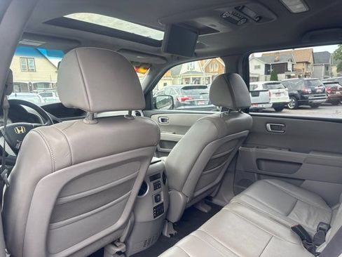 Used 2011 Honda Pilot EX-L image 21