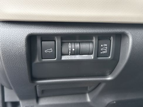 Used 2026 Subaru Forester Limited image 34