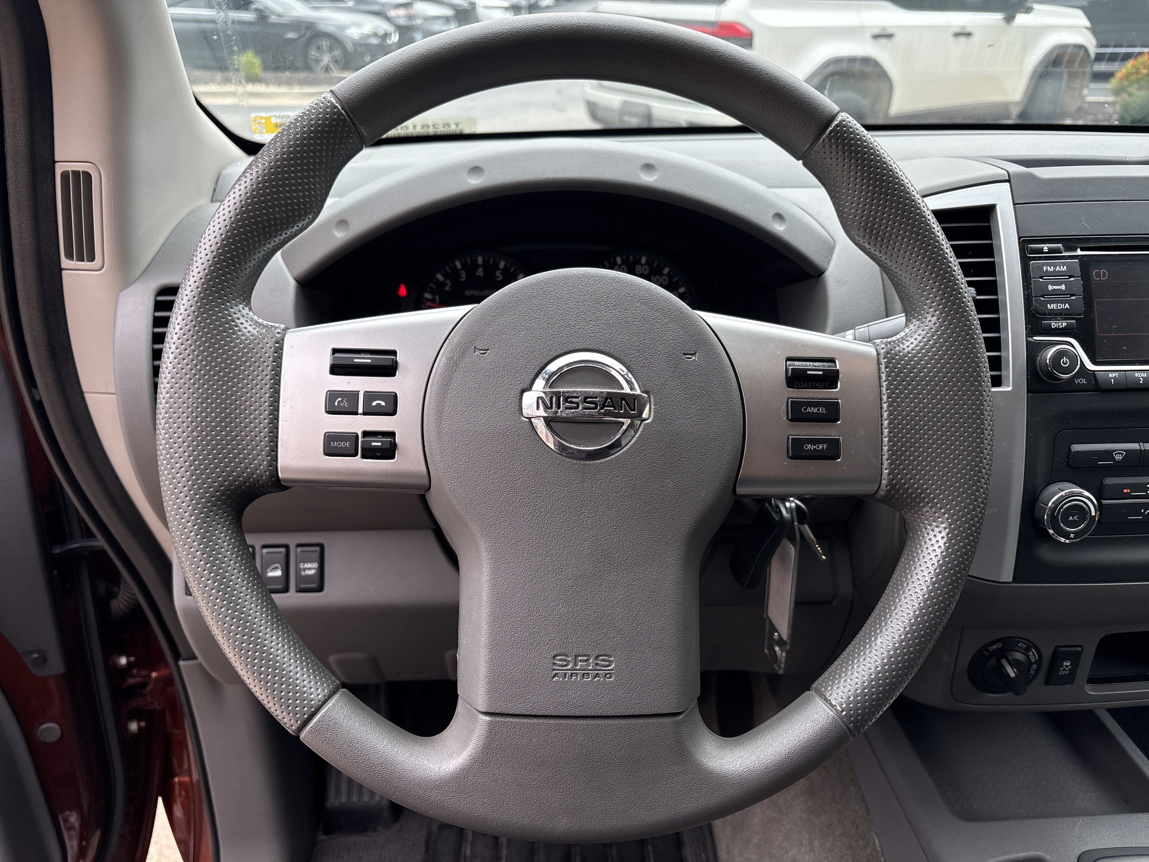Used 2018 Nissan Frontier SV AWD/4WD image 18