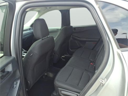 Used 2024 Ford Escape Active AWD/4WD image 9