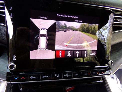 Used 2023 Jeep Wagoneer Series III w/ Convenience Group I image 36