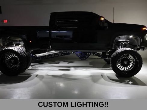 Used 2024 Chevrolet Silverado 3500 LTZ w/ LTZ Plus Package AWD/4WD image 25
