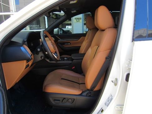 Used 2024 MAZDA CX-90 3.3 Turbo S w/ Premium Plus image 12