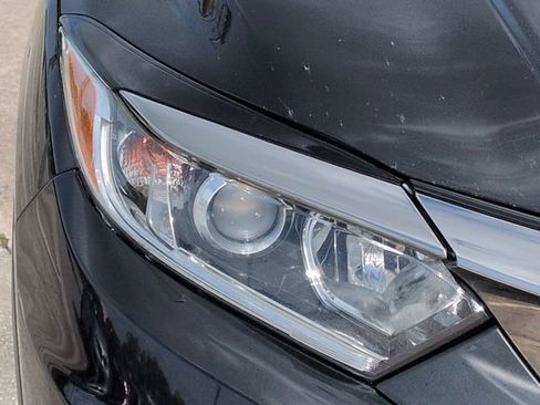 Used 2020 Honda HR-V LX image 10