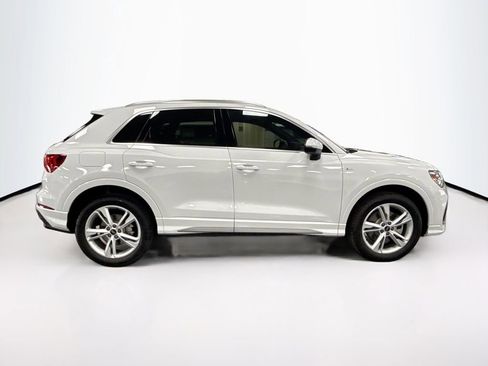 Certified 2024 Audi Q3 2.0T Premium Plus image 4