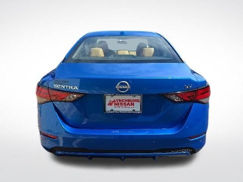 Used 2024 Nissan Sentra SV w/ SV Premium Package FWD image 4