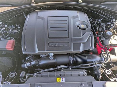 New 2026 Land Rover Range Rover Velar Dynamic SE image 18