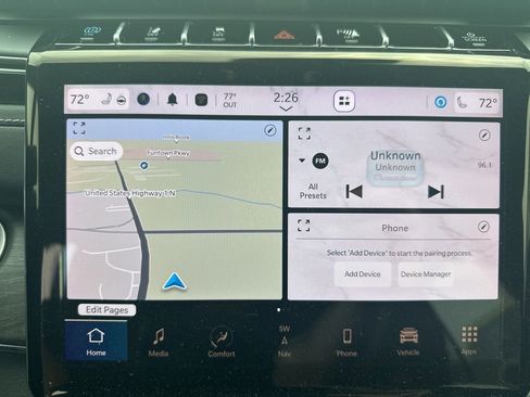 Used 2023 Jeep Grand Cherokee Overland w/ Luxury Tech Group IV image 21