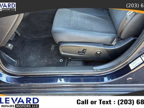 Used 2011 Dodge Charger R/T w/ Driver Confidence Group AWD/4WD image 26