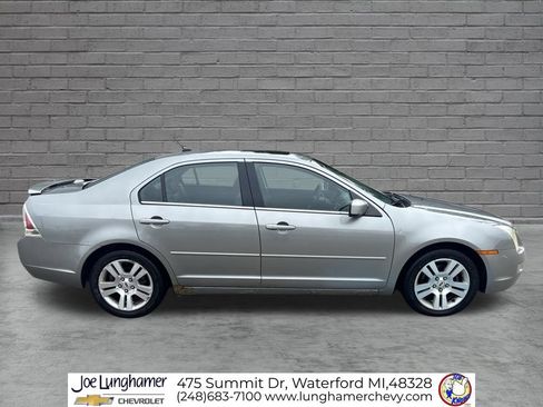 Used 2008 Ford Fusion SEL FWD image 2