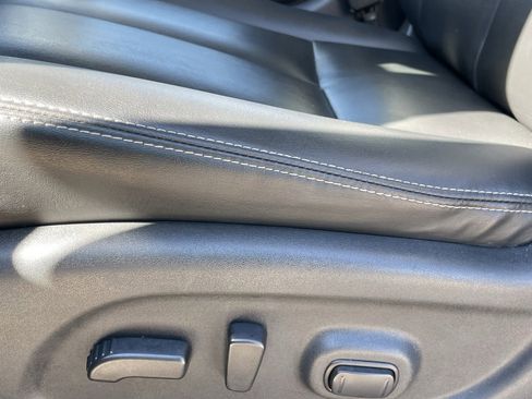 Used 2023 Nissan Murano SV image 22