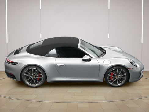 Certified 2024 Porsche 911 Carrera S RWD image 38