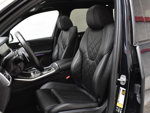 Used 2023 BMW X5 xDrive40i w/ M Sport Package AWD/4WD image 14