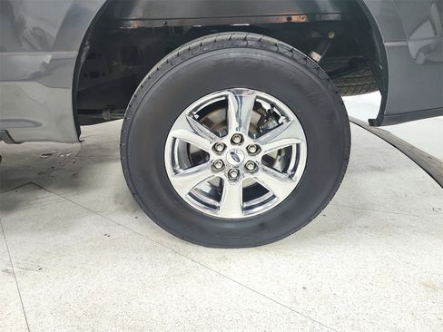 Used 2019 Ford F150 XLT w/ Equipment Group 302A Luxury image 42