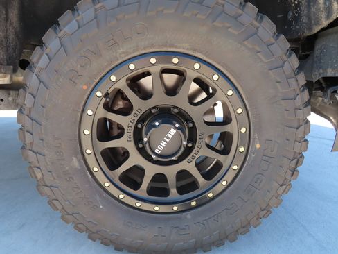 Used 2024 Ford F250 XLT image 11