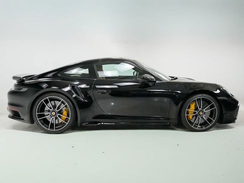 Certified 2024 Porsche 911 Turbo AWD/4WD image 9