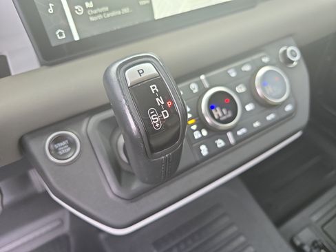 Used 2021 Land Rover Defender 90 S image 22