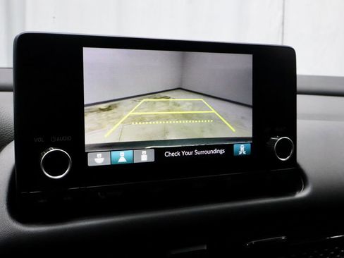 Used 2025 Honda HR-V Sport image 2