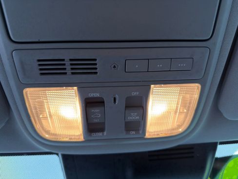 Used 2020 Honda CR-V EX-L image 26