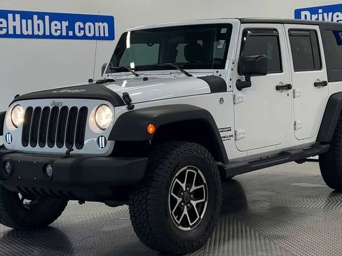 Used 2016 Jeep Wrangler Unlimited Sport w/ Connectivity Group AWD/4WD image 8