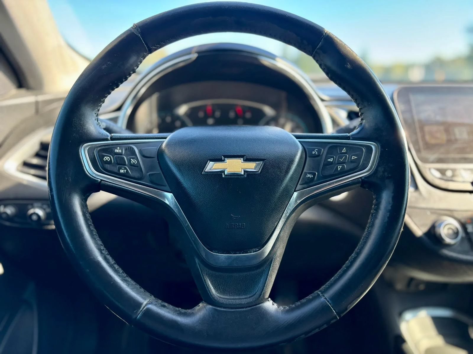Used 2016 Chevrolet Malibu LT FWD image 14