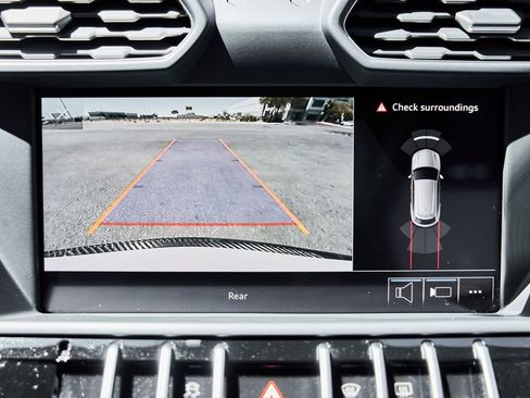 Used 2019 Lamborghini Urus AWD/4WD image 83