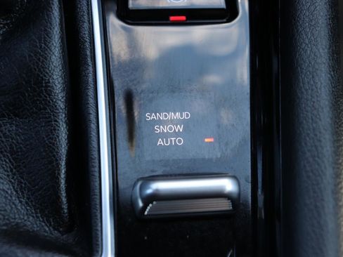 Used 2024 Jeep Compass Limited AWD/4WD image 38