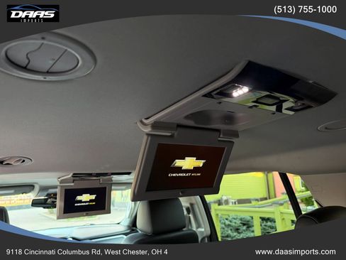 Used 2020 Chevrolet Suburban LT AWD/4WD image 25