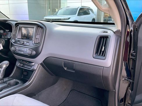 Used 2022 Chevrolet Colorado W/T w/ Custom Special Edition RWD image 16