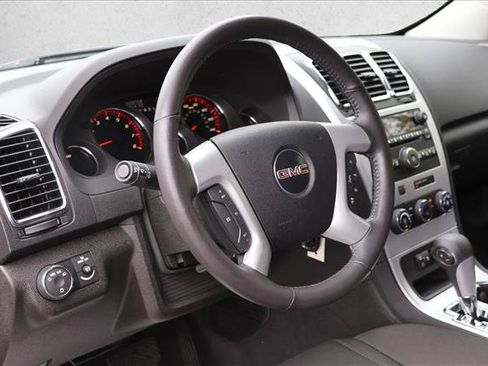Used 2011 GMC Acadia SL w/ Preferred Package FWD image 9