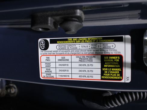 Used 2024 Subaru Ascent Premium AWD/4WD image 34