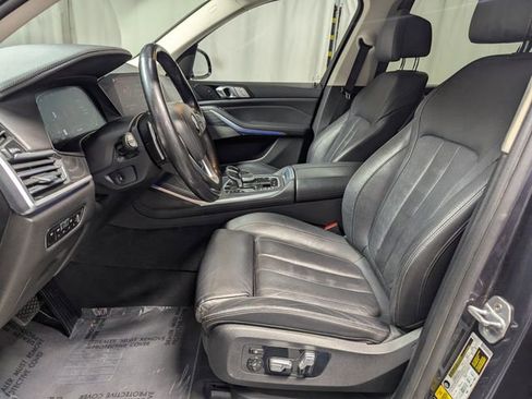 Used 2020 BMW X7 xDrive40i w/ Premium Package image 11