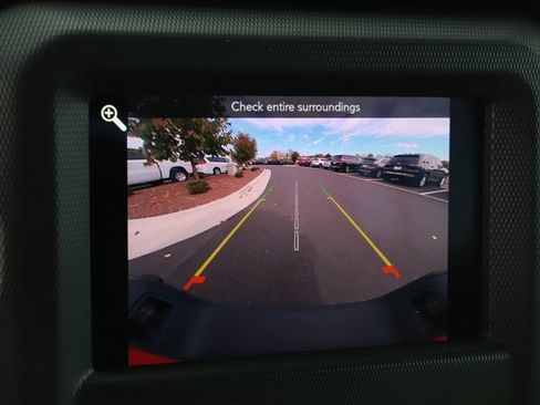 Used 2023 Jeep Gladiator Willys image 30