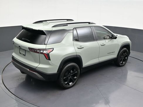 Used 2025 Chevrolet Equinox LT w/ Safety and Technology Package image 19