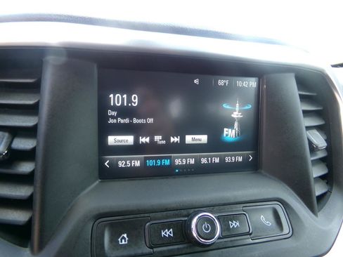 Used 2018 GMC Acadia SLE w/ LPO, Protection Package AWD/4WD image 19