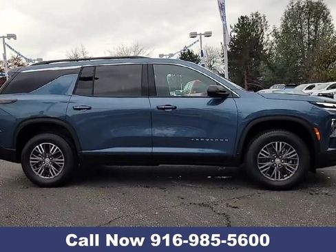 New 2026 Chevrolet Traverse LT image 12