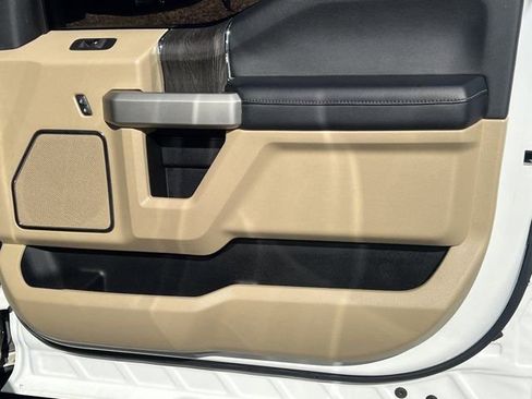 Used 2021 Ford F250 Lariat w/ Lariat Ultimate Package image 20