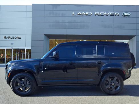 Certified 2023 Land Rover Defender 110 X-Dynamic SE image 6