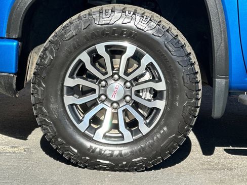 Used 2023 GMC Sierra 1500 AT4 w/ AT4 Premium Package image 27