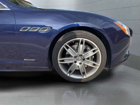 Used 2017 Maserati Quattroporte S GranLusso Q4 AWD/4WD image 6