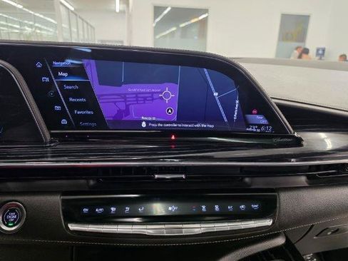 Used 2023 Cadillac Escalade Sport AWD/4WD image 21