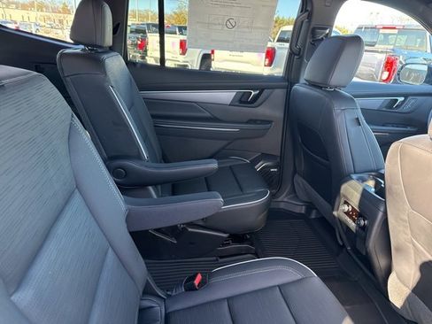 New 2025 Buick Enclave Sport Touring w/ Power Package image 28