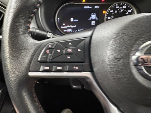 Used 2020 Nissan Kicks SR w/ SR Premium Package FWD image 30