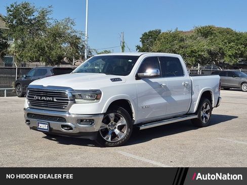 Used 2022 RAM 1500 Laramie AWD/4WD image 1
